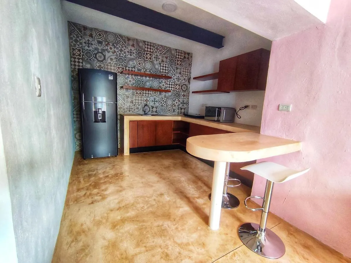 Apartamentos Casa Esquina San Sebastian Merida